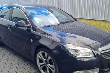 Opel Insignia 227.000 km 6.399 € Paderborn 33106