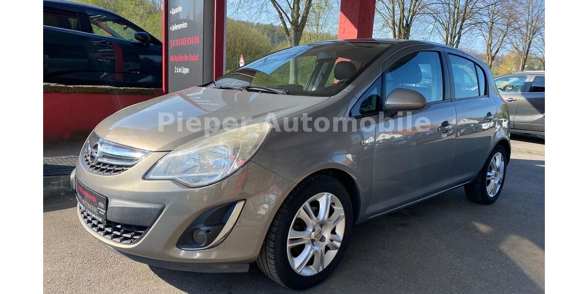Opel Corsa 98.000 km 5.990 &euro; Oerlinghausen 33813