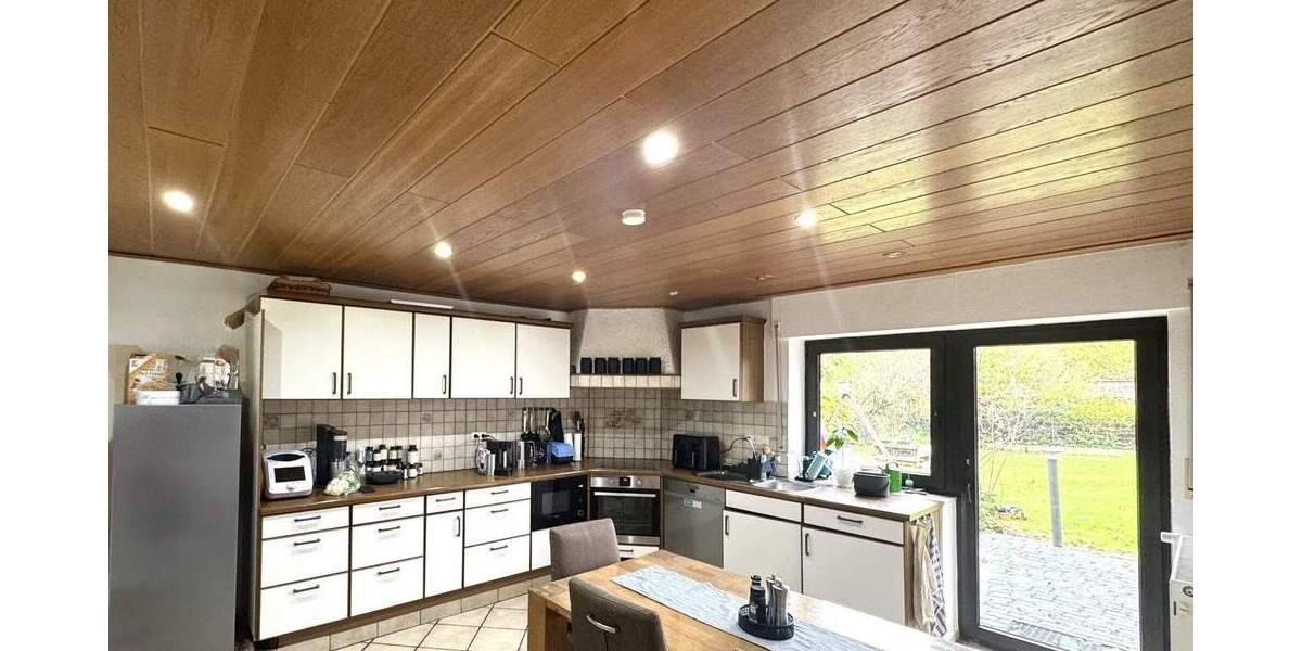 Einfamilienhaus Salzkotten - 7 Zimmer, 130 m&sup2;, 499.000&euro; | Angebot:25743958