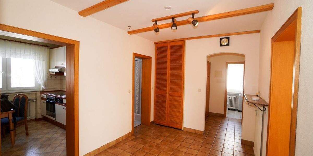 Mehrfamilienhaus, Wohnhaus Horn-Bad Meinberg Horn - 1 Zimmer, 227 m&sup2;, 399.000&euro; | Angebot:25708775