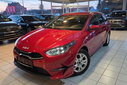 Kia ceed Sportswagon 35.000 km 19.500 &euro; Salzkotten 33154