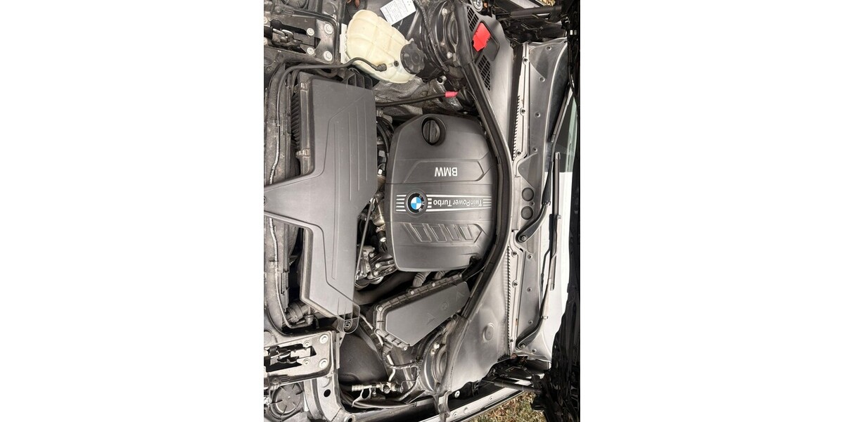 BMW 118 243.000 km 7.900 &euro; Bad Lippspringe 33175