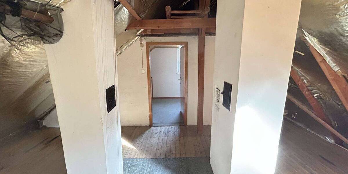 Einfamilienhaus Marsberg Niedermarsberg - 5 Zimmer, 137 m&sup2;, 260.000&euro; | Angebot:25928324
