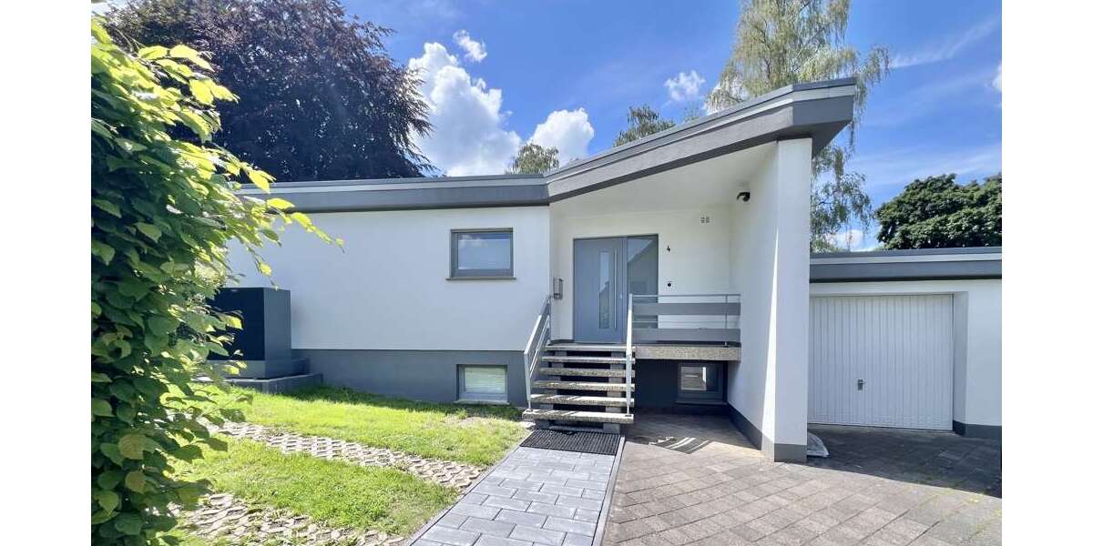 Einfamilienhaus Detmold Hiddesen - 4 Zimmer, 130 m&sup2;, 1.480&euro; | Angebot:26913659