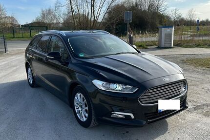Ford Mondeo 212.000 km 9.000 &euro; Rietberg 33397