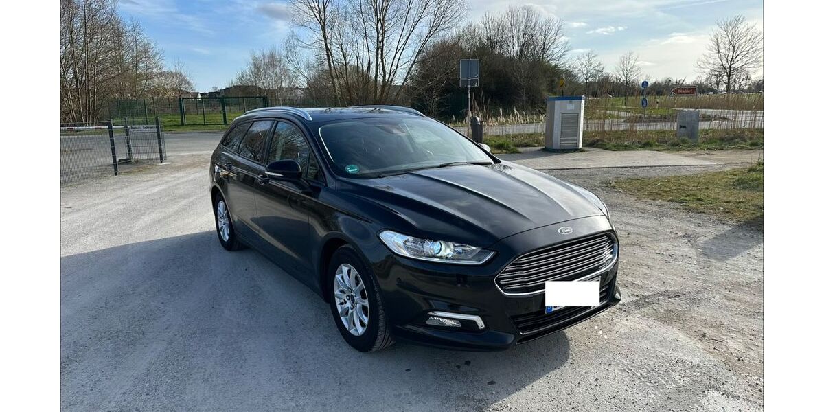 Ford Mondeo 212.000 km 9.000 &euro; Rietberg 33397