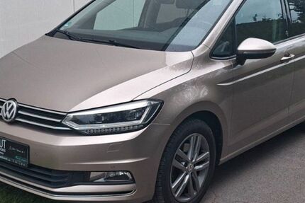 VW Touran 99.911 km 14.999 &euro; Detmold 32758
