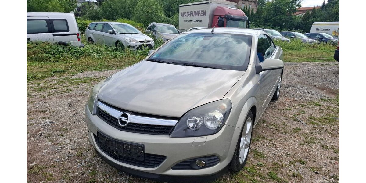 Opel Astra 207.000 km 2.799 &euro; Paderborn 33100