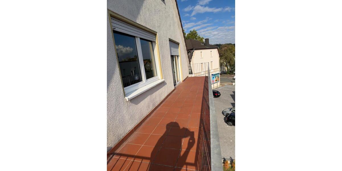 Etagenwohnung Büren - 4 Zimmer, 130 m&sup2;, 1.020&euro; | Angebot:27600988