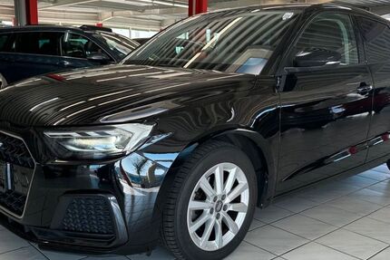 Audi A1 130.400 km 15.999 &euro; Paderborn 33100