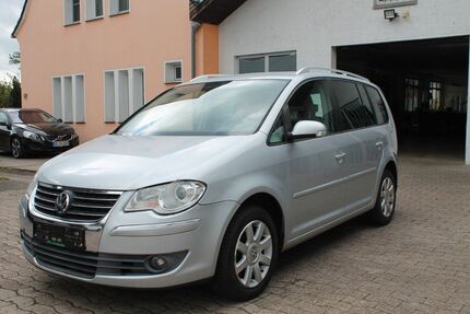 VW Touran 279.000 km 3.890 € Augustdorf 32832