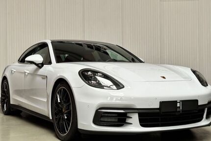 Porsche Panamera 48.000 km 67.000 &euro; Geseke 59590
