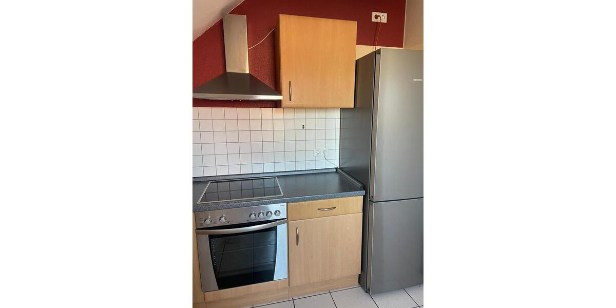 Dachgeschoßwohnung Steinheim - 3 Zimmer, 78 m&sup2;, 730&euro; | Angebot:25714476