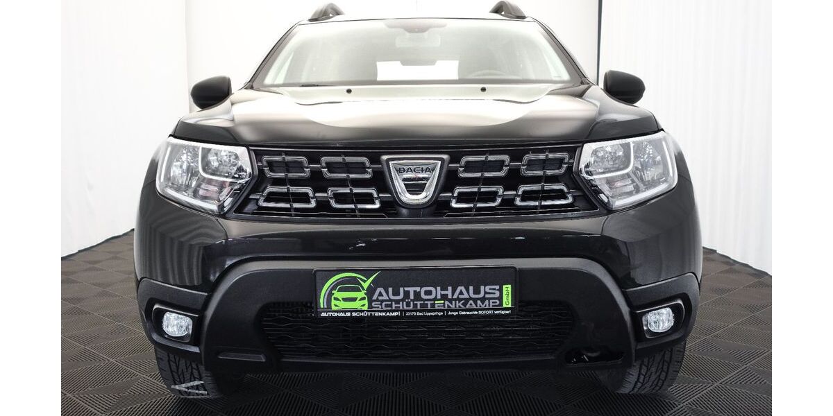 Dacia Duster 61.000 km 12.950 &euro; Bad Lippspringe 33175