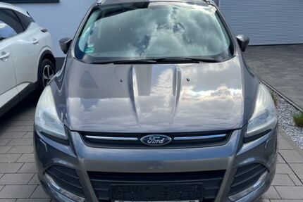 Ford Kuga 183.000 km 6.800 &euro; Geseke 59590