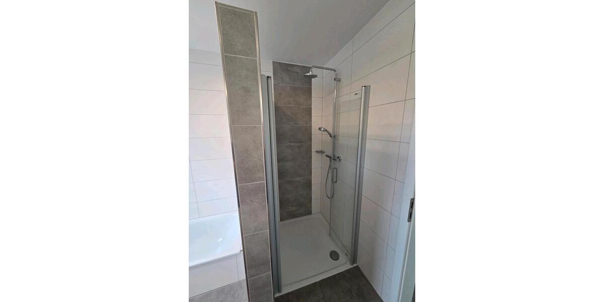 Etagenwohnung Paderborn - 4 Zimmer, 96 m&sup2;, 1.150&euro; | Angebot:27587070