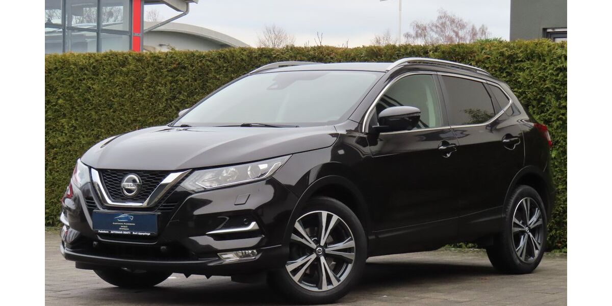 Nissan Qashqai 104.000 km 18.300 &euro; Bad Lippspringe 33175
