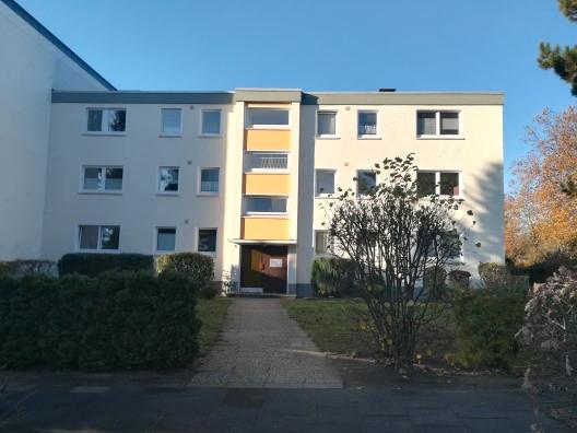 Geräumige Wohnung ! Garage ebenfalls anmietbar. zimmer