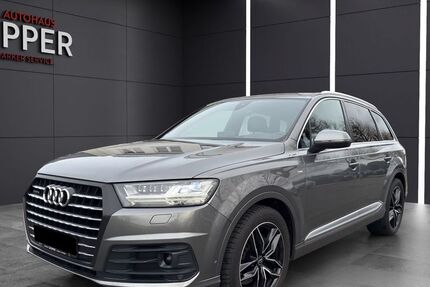 Audi Q7 220.000 km 37.490 &euro; Paderborn 33104