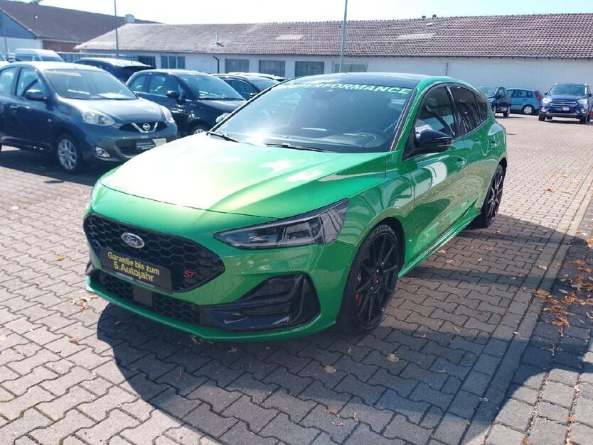 Ford Focus 34.395 km 34.795 € Rheda-Wiedenbrück 33378