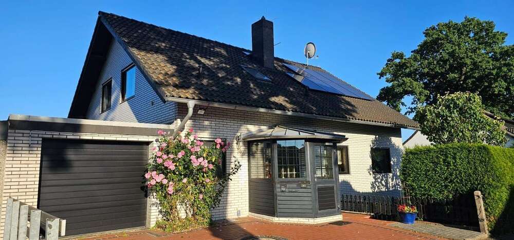 Haus zum Kaufen in Bielefeld 450.000 € 140 m² 7 zimmer