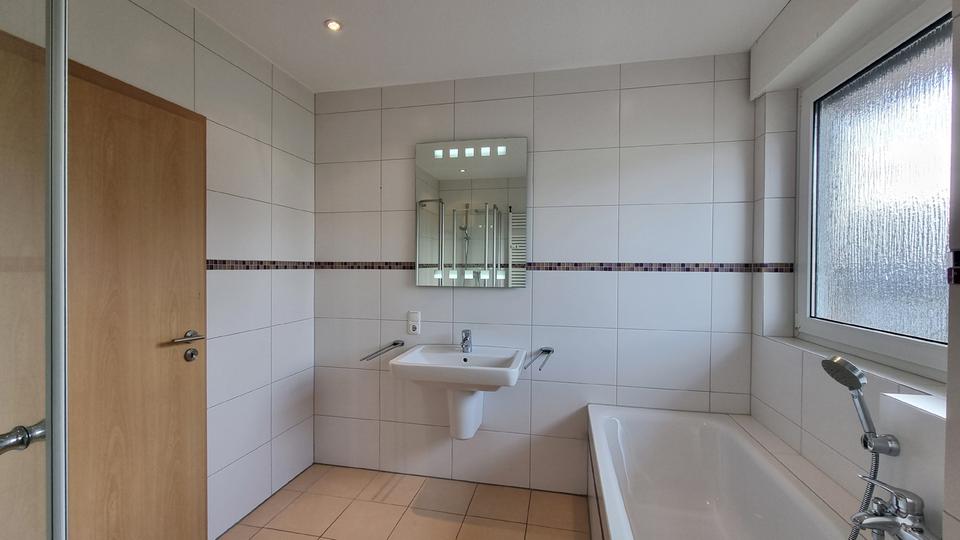 Etagenwohnung Verl - 3 Zimmer, 80 m&sup2;, 790&euro; | Angebot:24753488