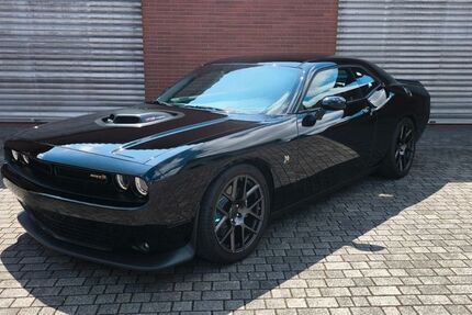 Dodge Challenger 31.859 km 49.990 € Marsberg 34431