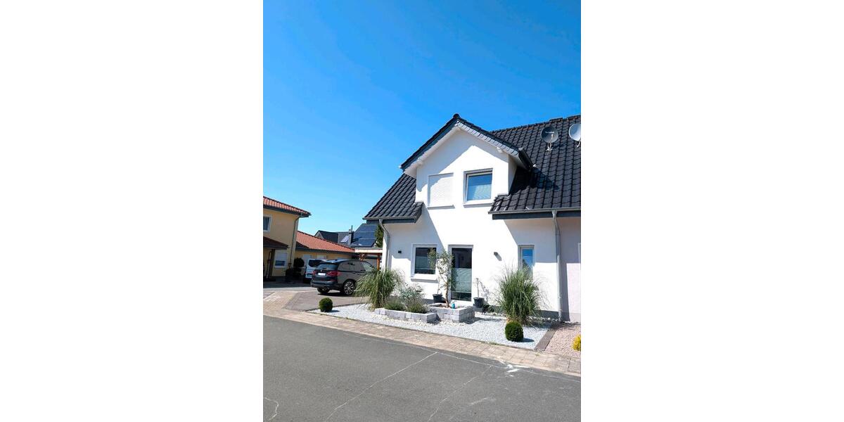 Doppelhaushälfte Geseke - 4 Zimmer, 120 m&sup2;, 394.000&euro; | Angebot:27093740