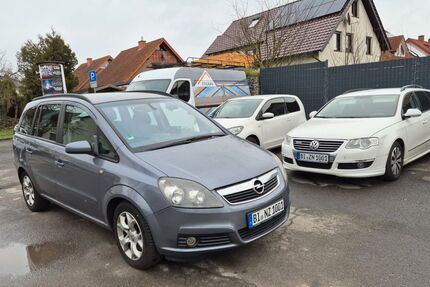Opel Zafira 226.480 km 2.900 € Bielefeld 33609