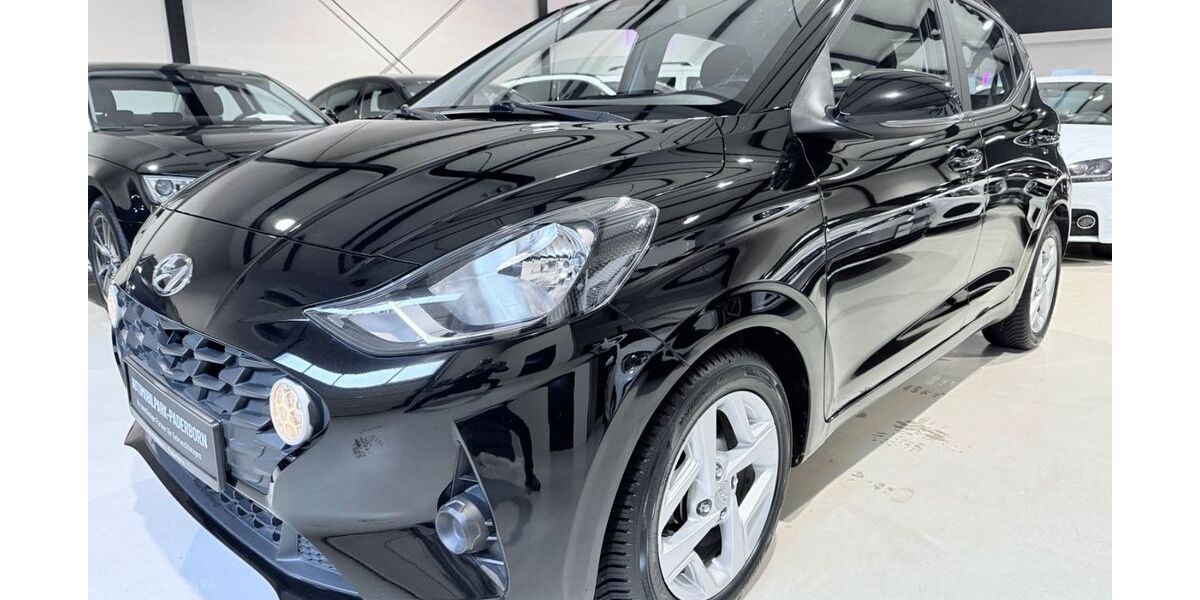 Hyundai i10 53.789 km 11.700 € Paderborn 33102