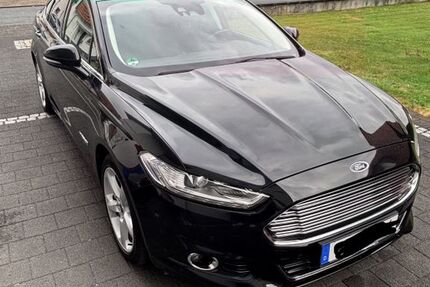Ford Mondeo 84.000 km 13.500 &euro; Salzkotten 33154