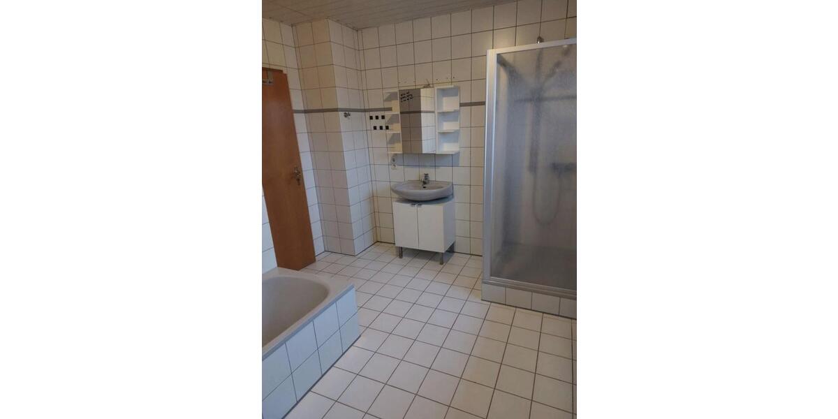 Dachgeschoßwohnung Paderborn Elsen - 2 Zimmer, 80 m&sup2;, 800&euro; | Angebot:26701729