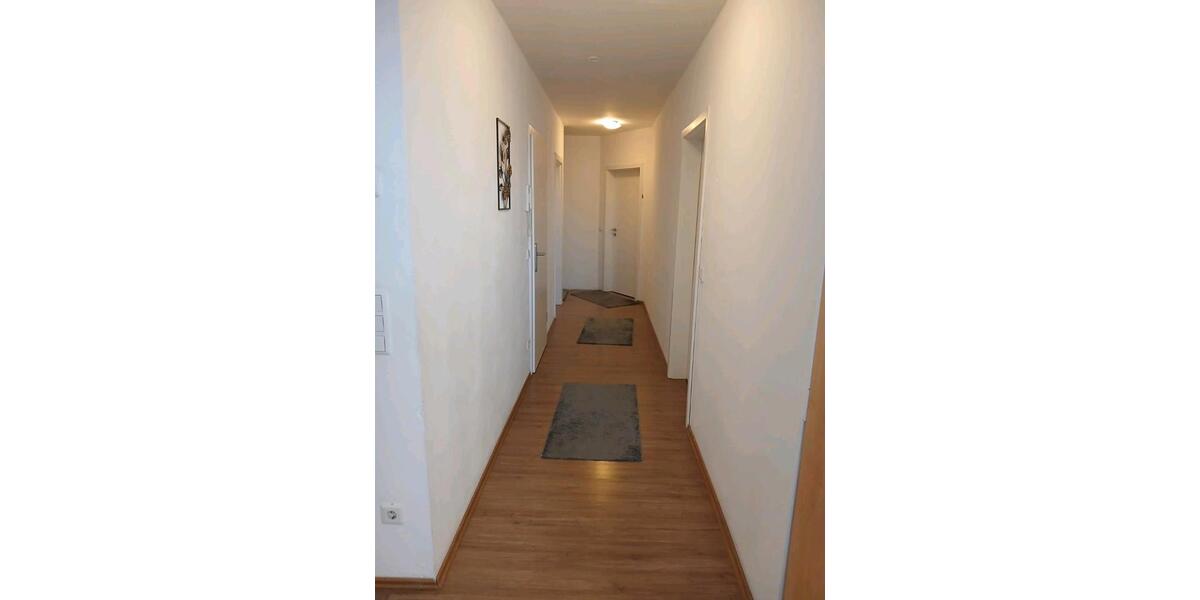 Dachgeschoßwohnung Schloß Holte-Stukenbrock Stukenbrock - 3 Zimmer, 63 m&sup2;, 179.000&euro; | Angebot:26779091