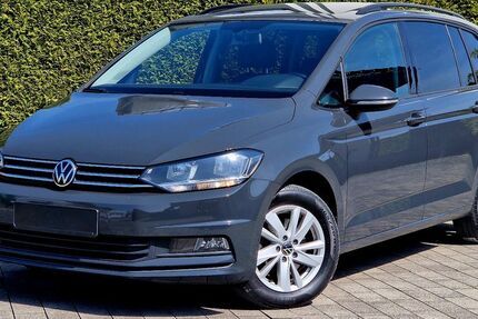 VW Touran 135.000 km 19.490 &euro; Bad Lippspringe 33175