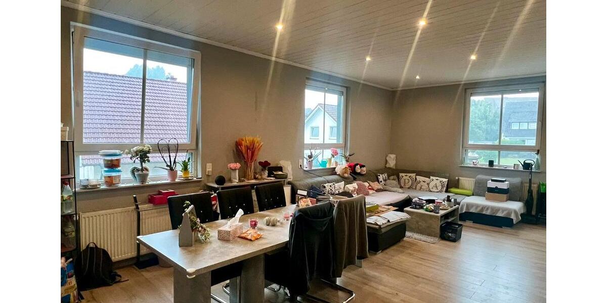 Etagenwohnung Detmold - 4 Zimmer, 129 m&sup2;, 1.100&euro; | Angebot:26386958