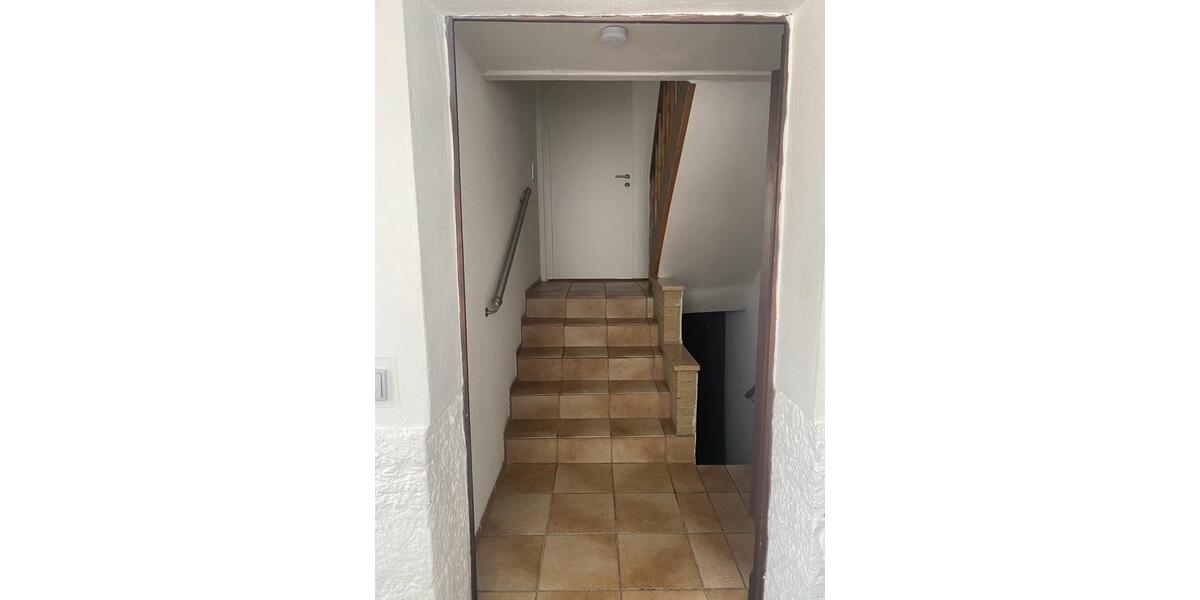 Reihenhaus Detmold - 8 Zimmer, 175 m&sup2;, 395.000&euro; | Angebot:26624358