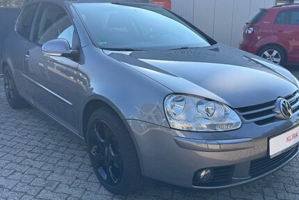 VW Golf 110.773 km 4.500 &euro; Schloß Holte-Stukenbrock 33758