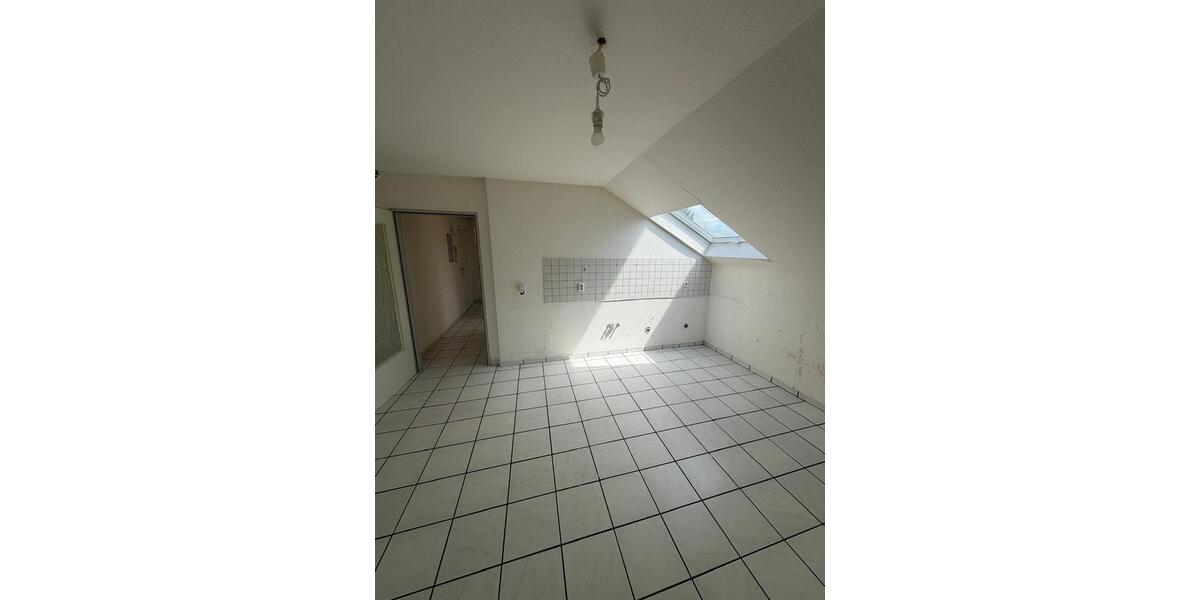Dachgeschoßwohnung Paderborn Elsen - 2 Zimmer, 35 m&sup2;, 490&euro; | Angebot:26674866