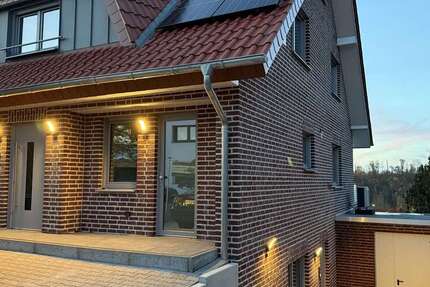 Haus Paderborn Neuenbeken Neuenbeken - 4 Zimmer, 125 m&sup2;, 1.850&euro; | Angebot:26884571