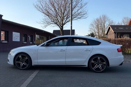 Audi A5 128.000 km 22.750 &euro; Delbrück 33129