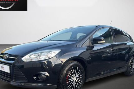 Ford Focus 235.000 km 2.680 &euro; Detmold 32758