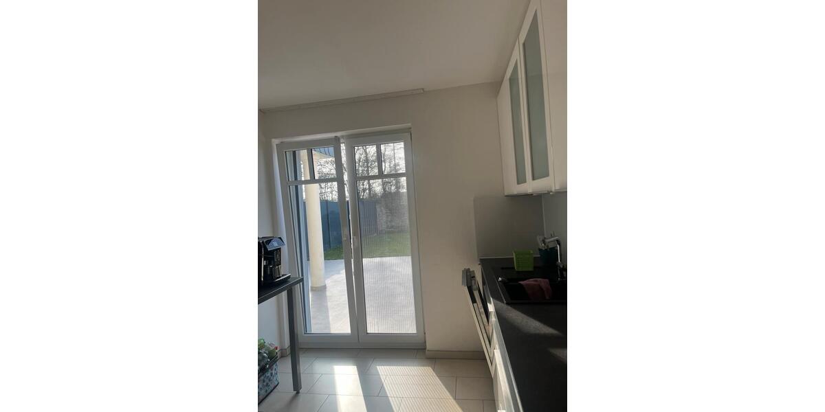 Erdgeschoßwohnung Verl - 3 Zimmer, 90 m&sup2;, 1.250&euro; | Angebot:25384553