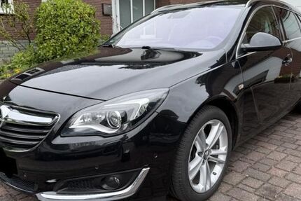 Opel Insignia 141.600 km 7.400 &euro; Paderborn 33104