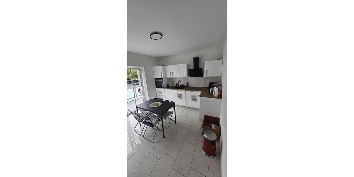 Etagenwohnung Paderborn Neuenbeken - 3 Zimmer, 92 m&sup2;, 1.100&euro; | Angebot:27623744