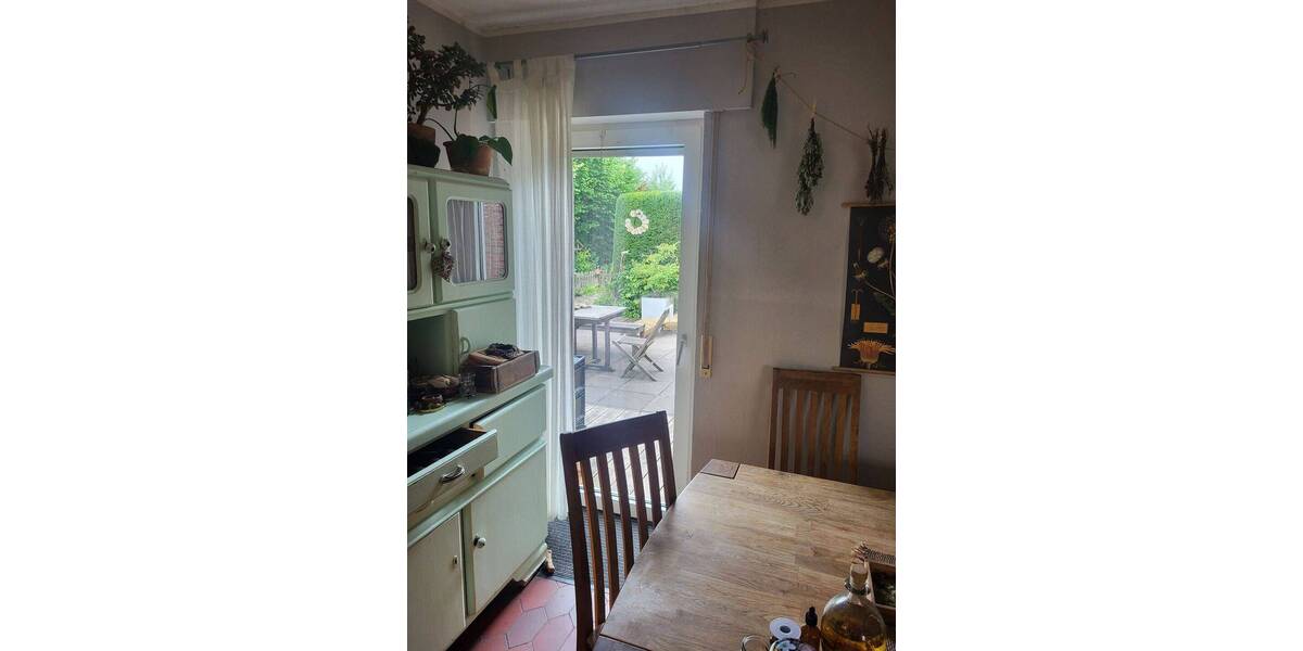 Bungalow Willebadessen - 6 Zimmer, 184 m&sup2;, 320.000&euro; | Angebot:26789816