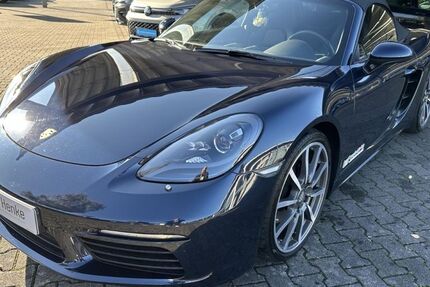 Porsche Boxster 39.250 km 51.990 € Büren 33142
