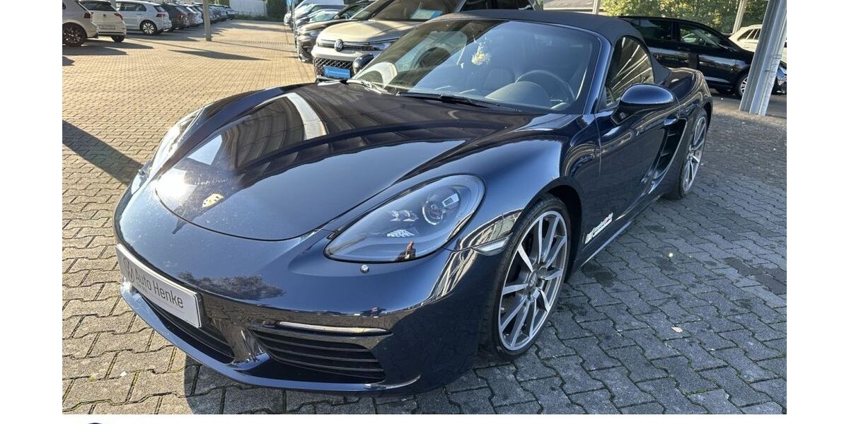 Porsche Boxster 39.250 km 51.990 € Büren 33142