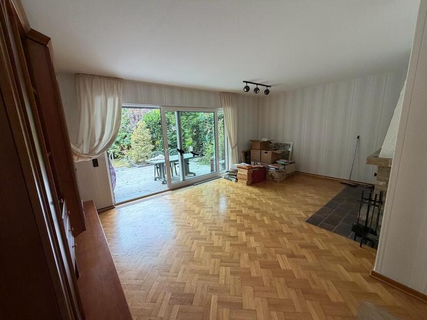 Gepflegtes 4-Zimmer-Endreihenhaus mit Garten, Keller, Garage zimmer