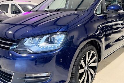 VW Sharan 143.234 km 22.900 &euro; Paderborn 33102