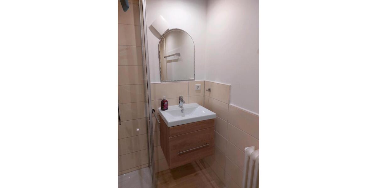 Etagenwohnung Detmold - 1 Zimmer, 16 m&sup2;, 580&euro; | Angebot:25721982